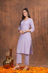 Stylish Lavender Kurta with Pants - Combining Graceful Design and Comfort for an Effortlessly Stylish Look
