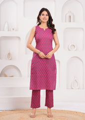 Vibrant Rani Color Sleeveless Kurta Set in Pure Cotton – Lightweight and Stylish Daily Wear for Modern Indian Women