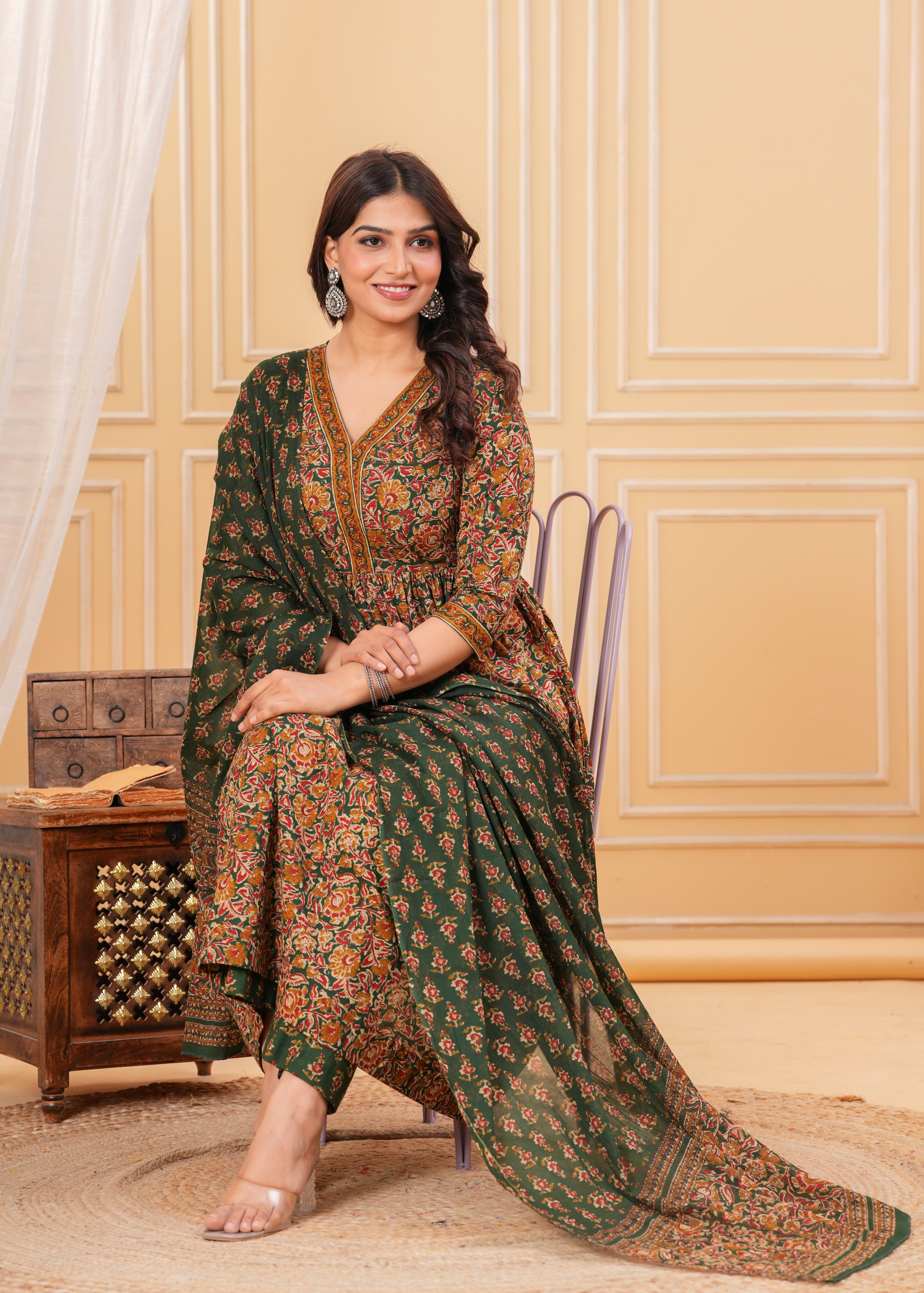 Green Cotton Suit Set with Dupatta – Crafted from 100% Pure Cotton for Breathable Comfort and Elegant Everyday Ethnic Style