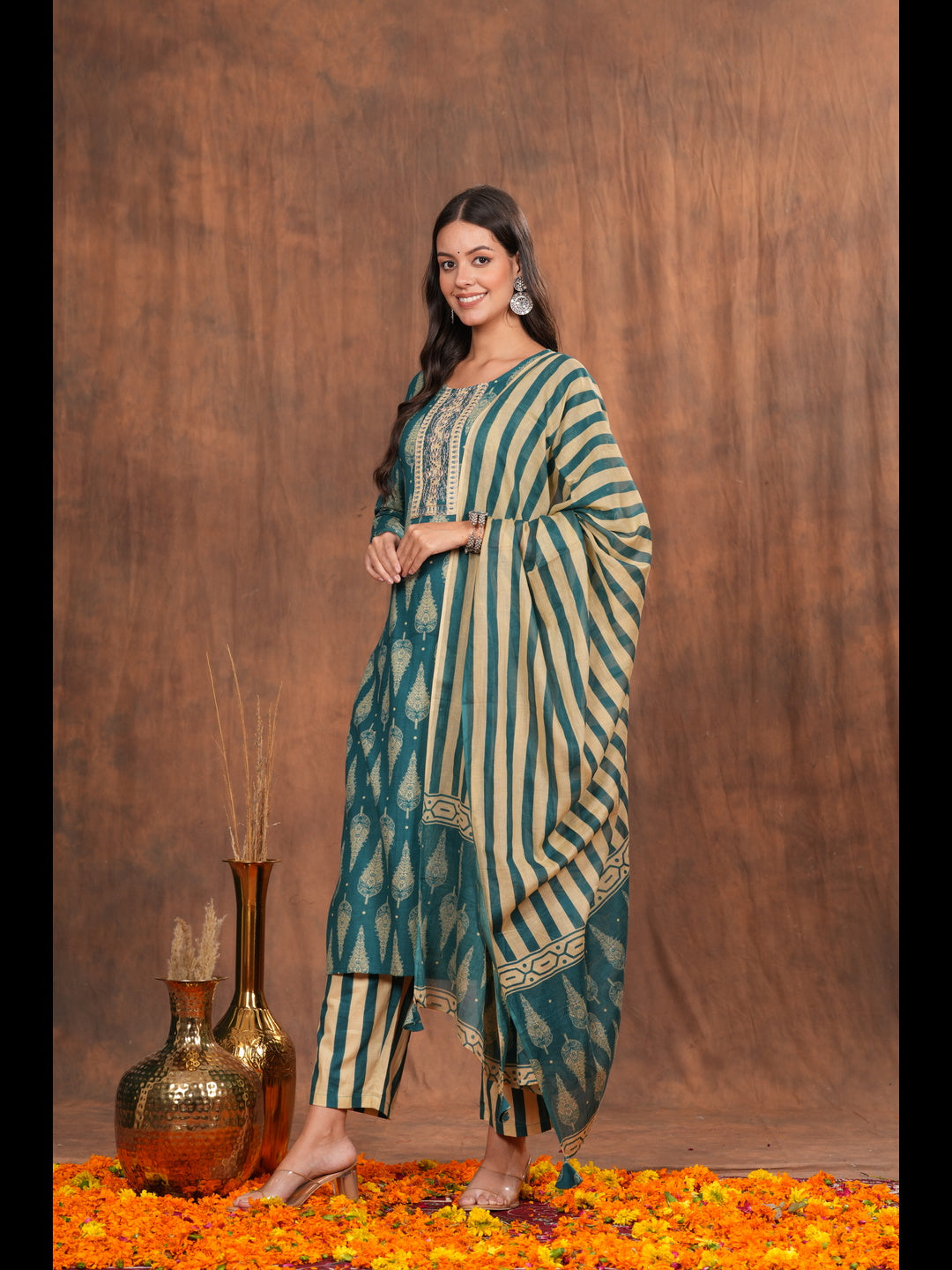Embrace timeless elegance with our Green Embroidered Kurta Pant Dupatta Set, a perfect ensemble for festive occasions, weddings, and traditional gatherings