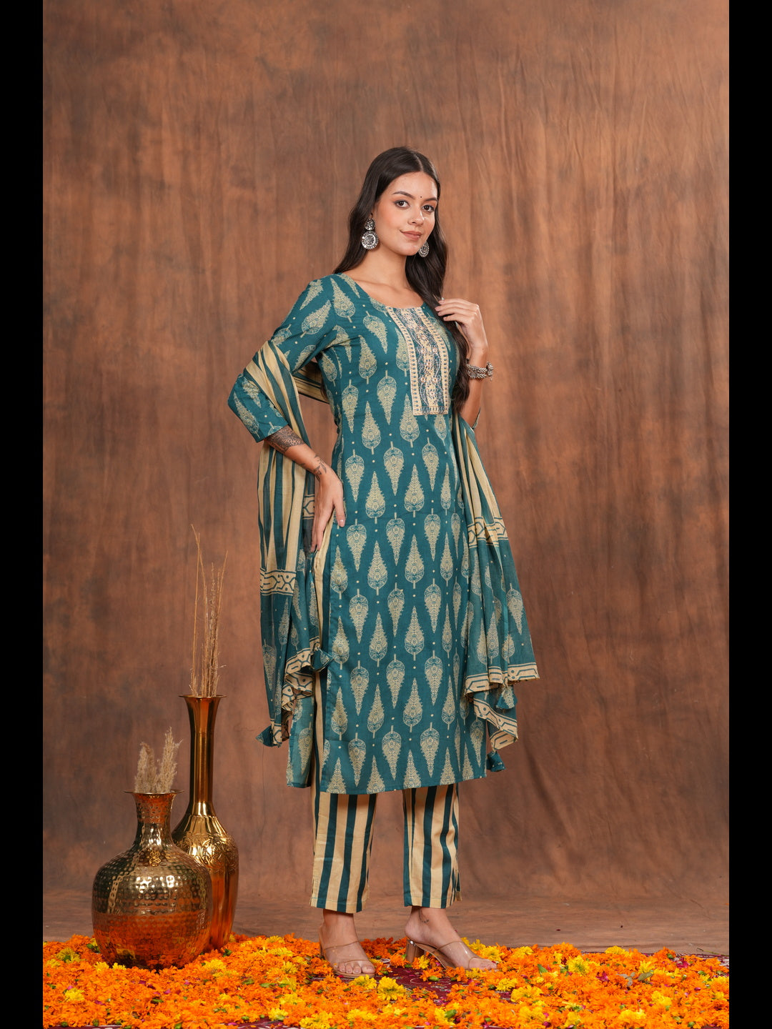 Embrace timeless elegance with our Green Embroidered Kurta Pant Dupatta Set, a perfect ensemble for festive occasions, weddings, and traditional gatherings
