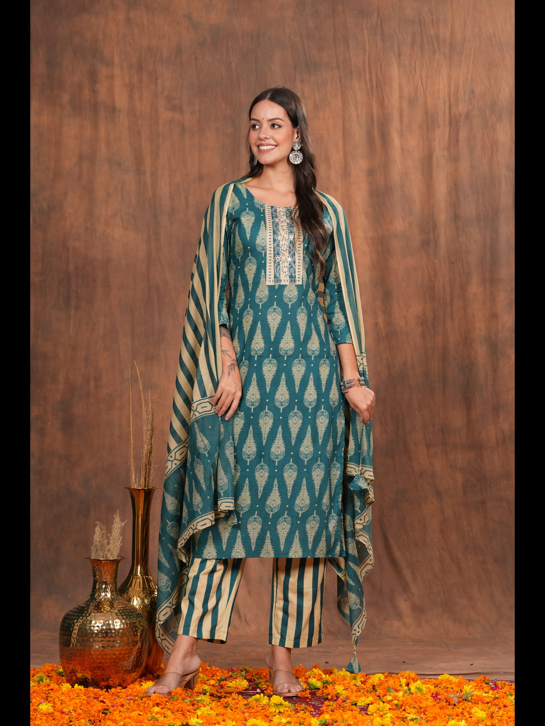Embrace timeless elegance with our Green Embroidered Kurta Pant Dupatta Set, a perfect ensemble for festive occasions, weddings, and traditional gatherings