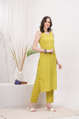 Bright and Cheerful Sleeveless Lemon Yellow Block Print Kurta Pant Set - Embrace Modern Design and Comfort for Every Occasion