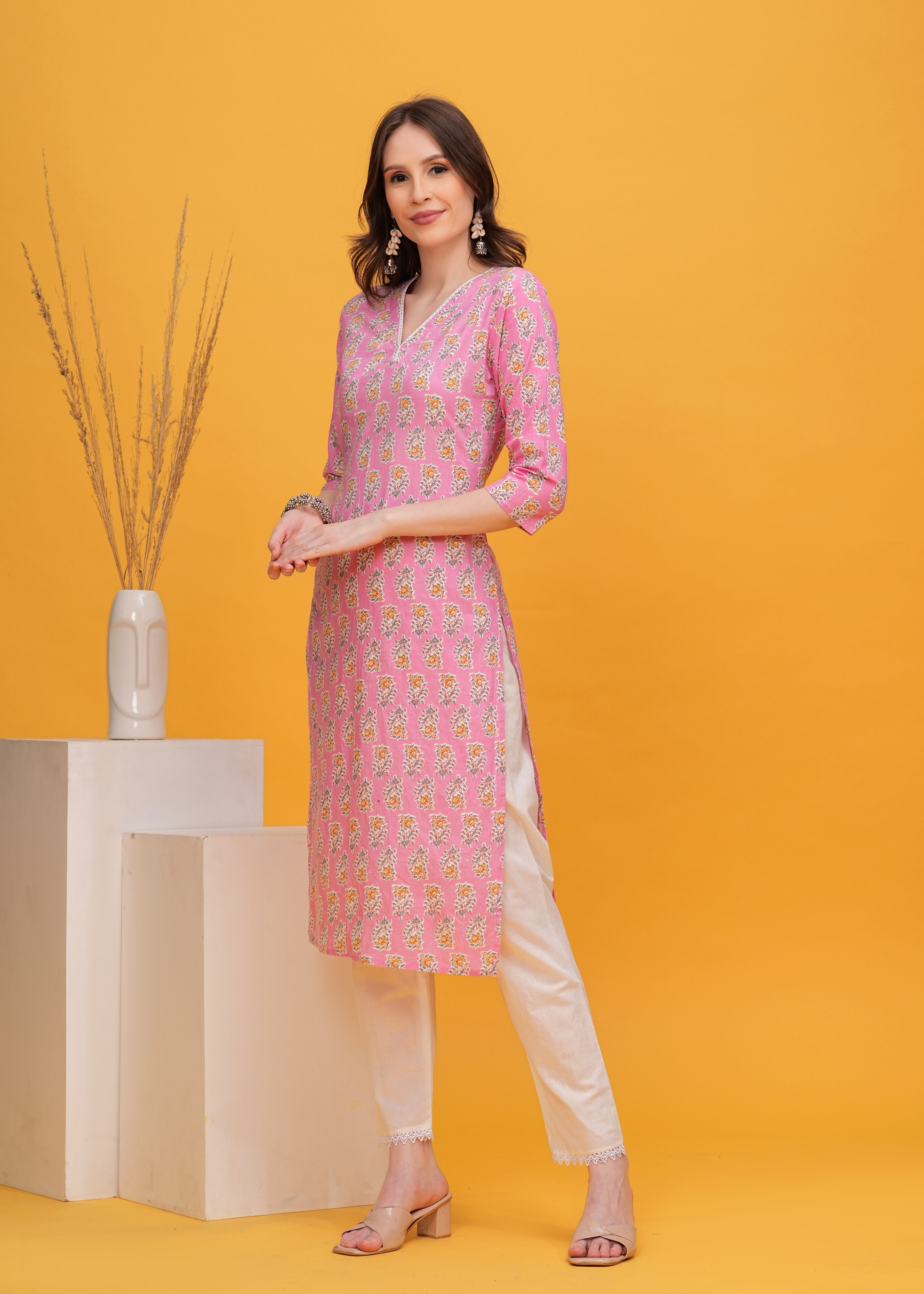 Charming Pink  Printed Cotton Long Kurti-Perfect Blend Of Style And Comfort