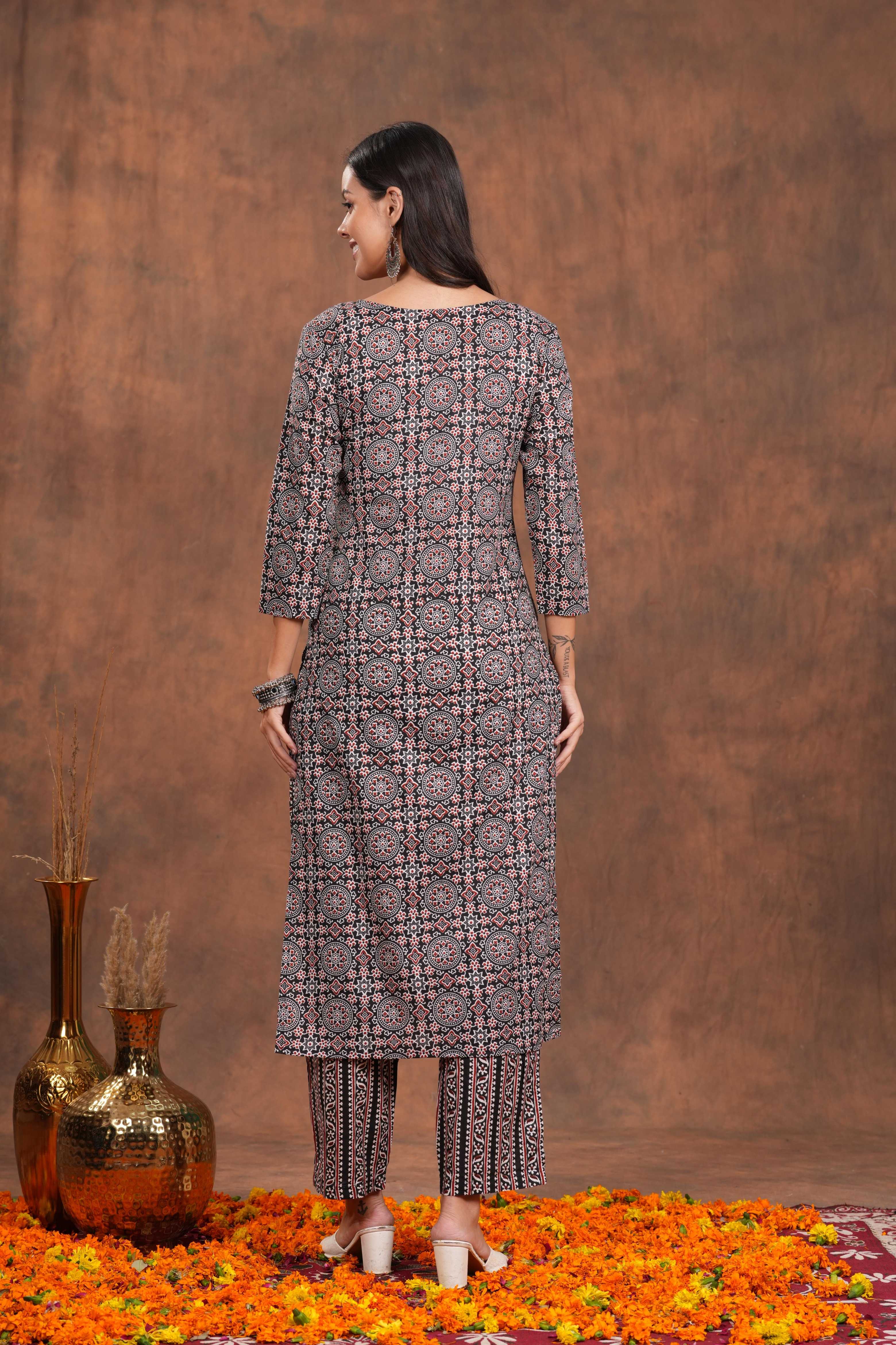 Classic Ethnic Kurta Set with Dupatta – A Must-Have for Adding Grace and Sophistication to Any Occasion