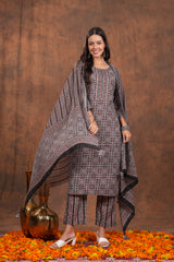 Classic Ethnic Kurta Set with Dupatta – A Must-Have for Adding Grace and Sophistication to Any Occasion