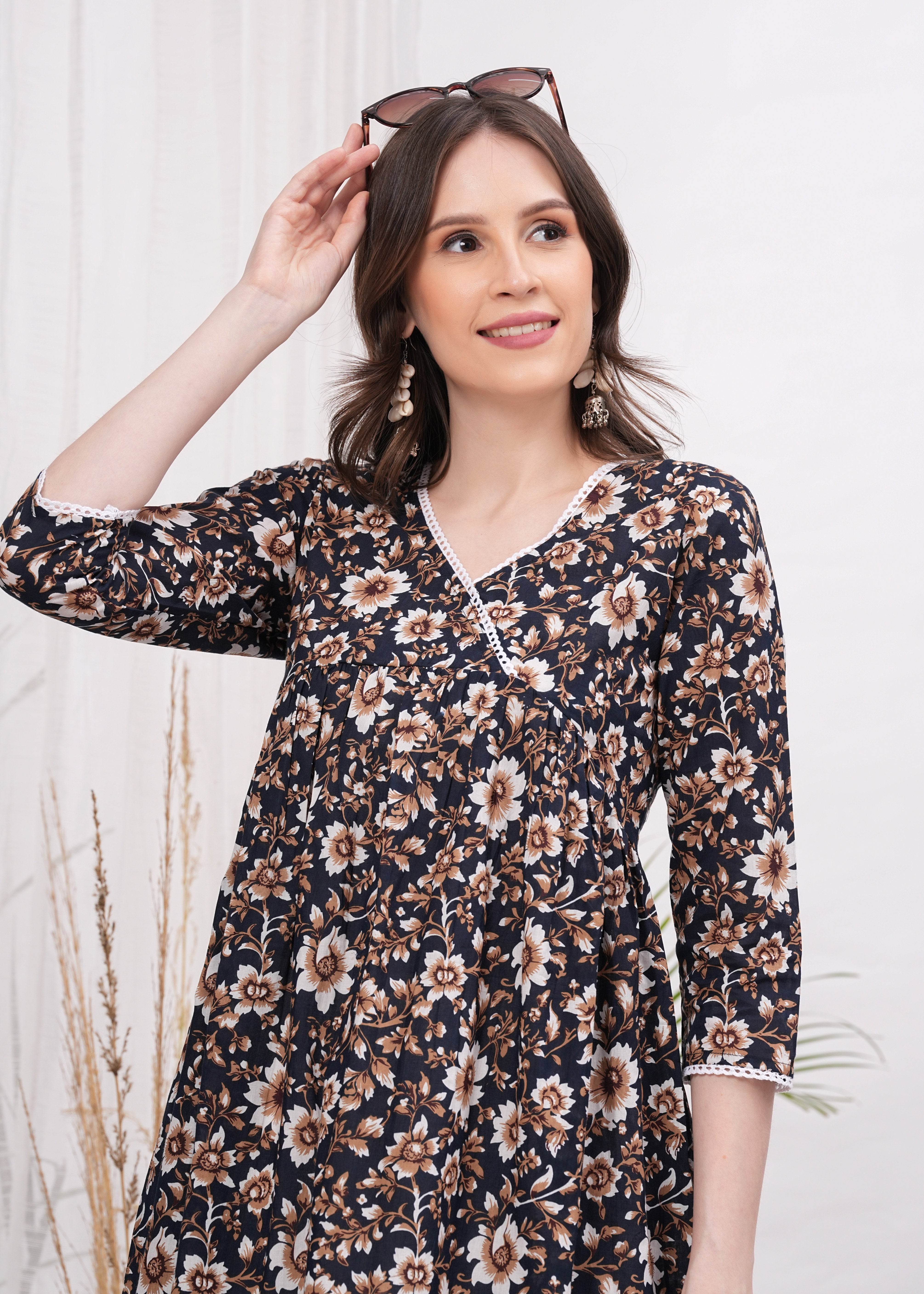 Perfect Blend of Elegance and Chic in  Black Printed - Stunning White and Brown Flower