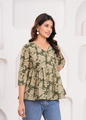 Elegant Green Floral Top for Women – Lightweight, Stylish, and Perfect for Everyday or Casual Outings