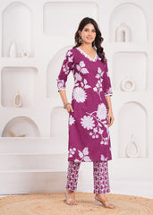 Graceful Violet Kurta with Pants – A Soft, Sophisticated Set for Everyday Elegance and Comfort