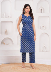 Elegant Sleeveless Blue Kurta & Pant Set in Pure Cotton – Lightweight and Stylish for Daily Wear or Casual Outings